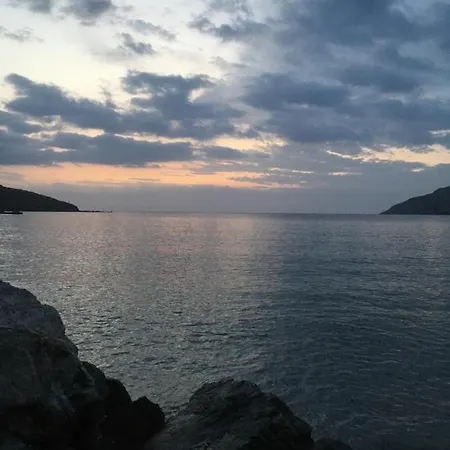 Seaby * Ormos (Andros)
